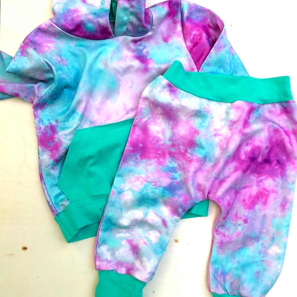 Tie dye Infant Jogger Set Hoodie size 12-18 month